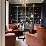 Willa Luxurious - Exceptional Location In Center With Free P Odense