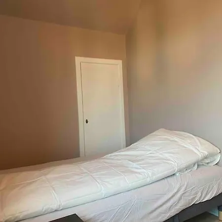 Luxurious - Exceptional Location In Center With Free P Villa *